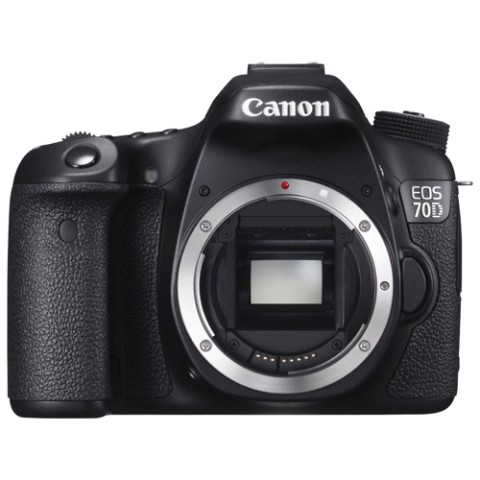 Canon EOS 7D Digital Camera DSLR Body